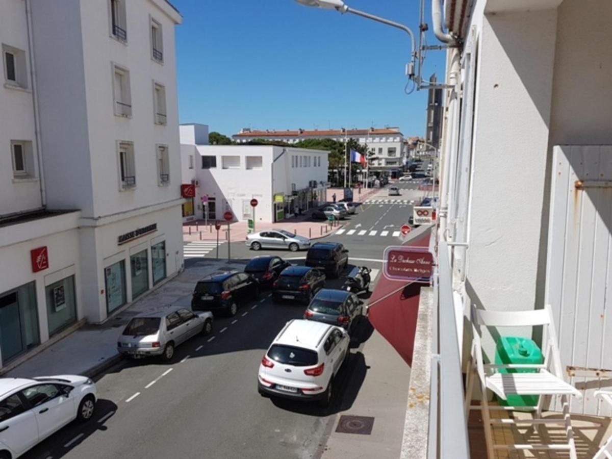Appartement T3 Confortable A 300M Plage, Terrasse, Proche Commerces Et Marche Central - Fr-1-71-51 رويا المظهر الخارجي الصورة